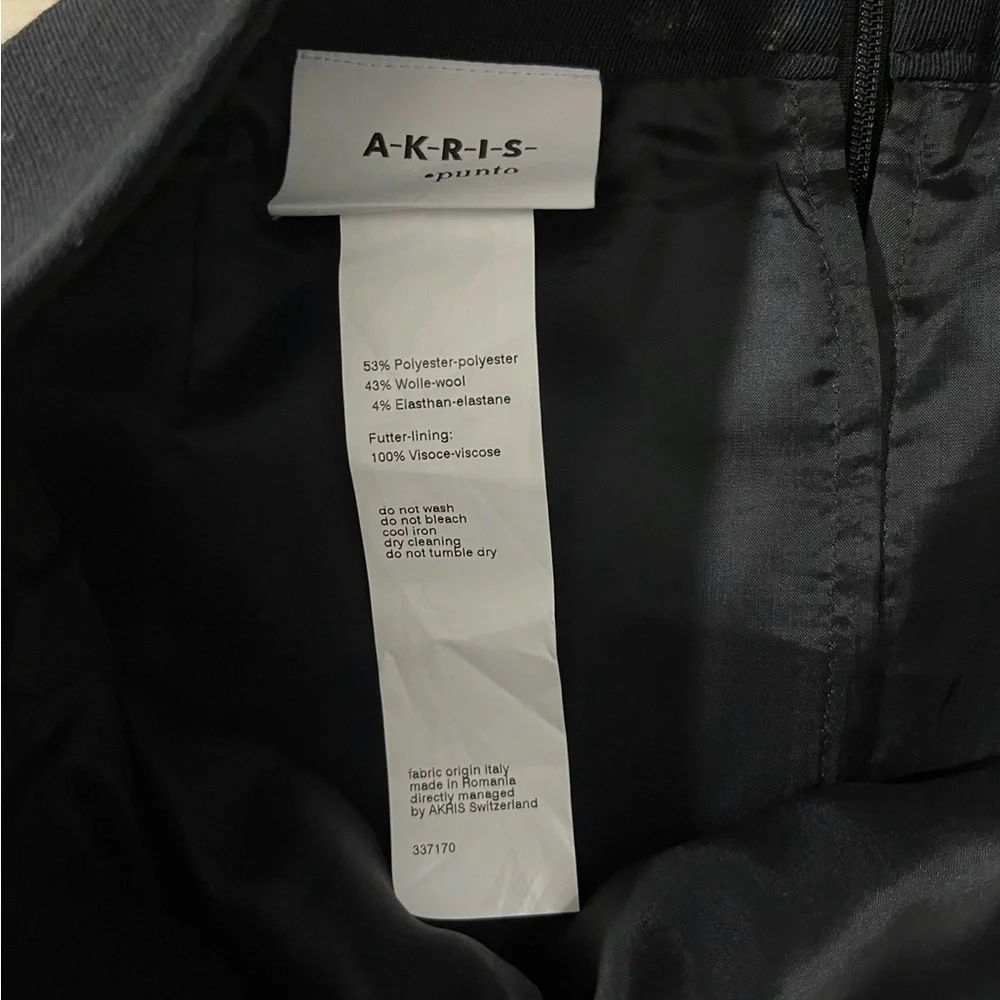 Akris Punto Wool Blend Pleated Pencil Skirt